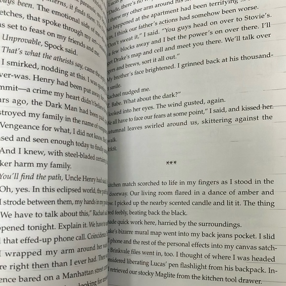 Book: Personal Effects Dark Art Novel by J.C.Hutchins - Picture 11 of 16